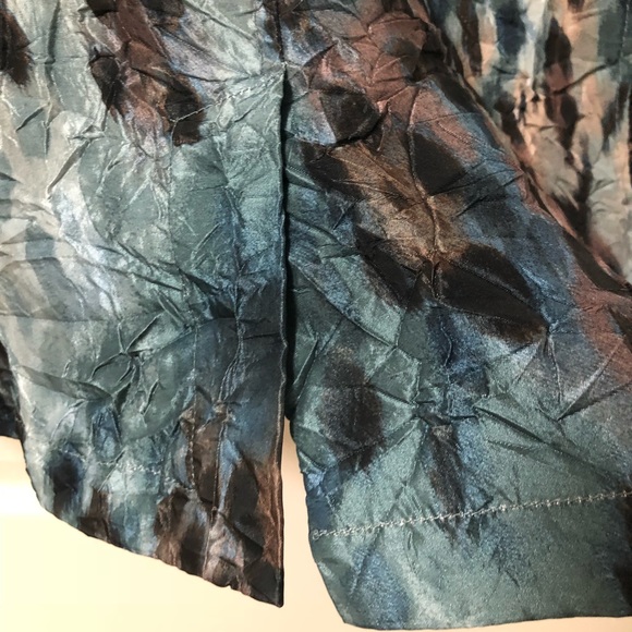 Blazer - Picture 3 of 4